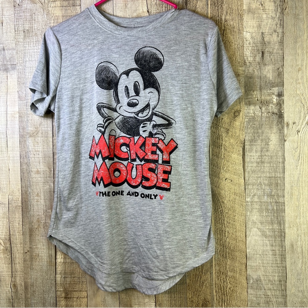 Disney Mickey Mouse Medium(7-9) Jr’s Gray Mickey Mouse Short Sleeve Crew…